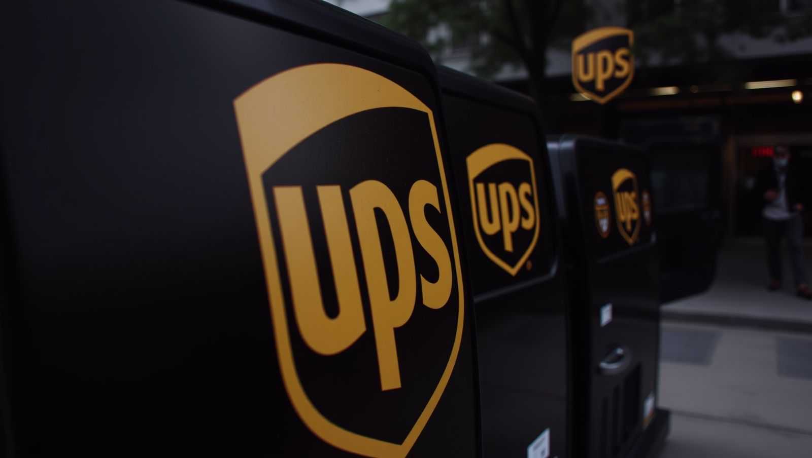 UPS全球裁员潮！关200分拣中心，跨境物流要变天？
