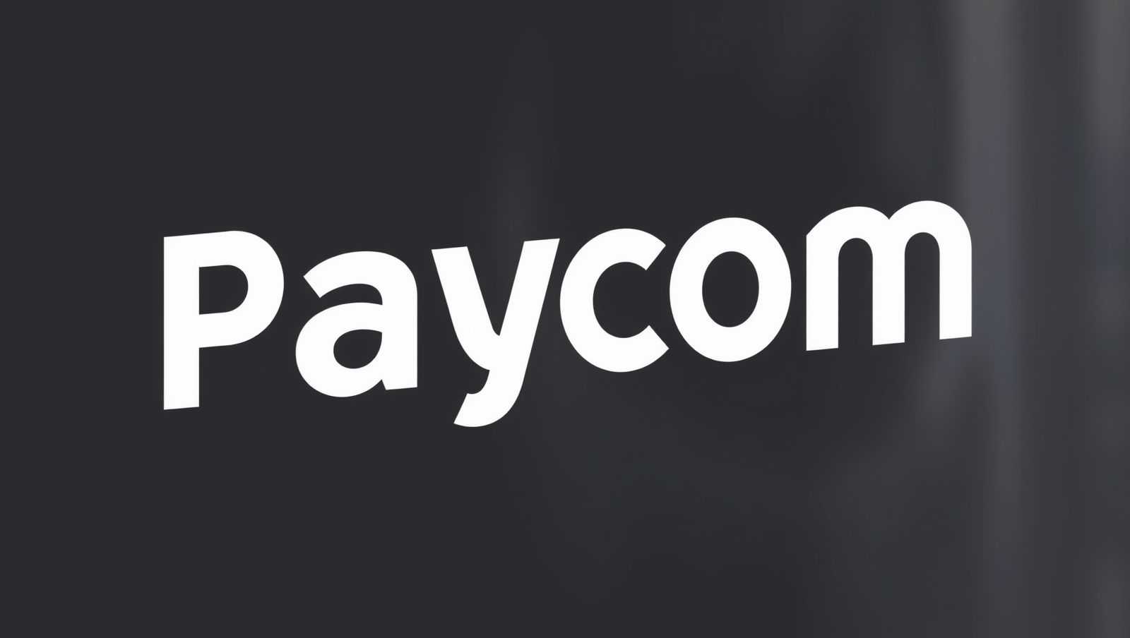 AI赋能！Paycom营收预期上调，股价暴涨7%！跨境HR新机遇？
